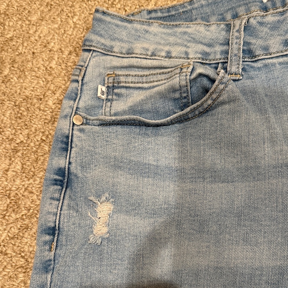 Judy Blue Light Blue Distressed Boyfriend Fit Jeans - Picture 3 of 11